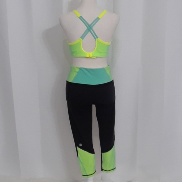 💚VICTORIA’S SECRET X SPORT SET💚 - Picture 3 of 15